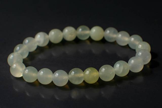 Bracelet en pierre de Jade verte