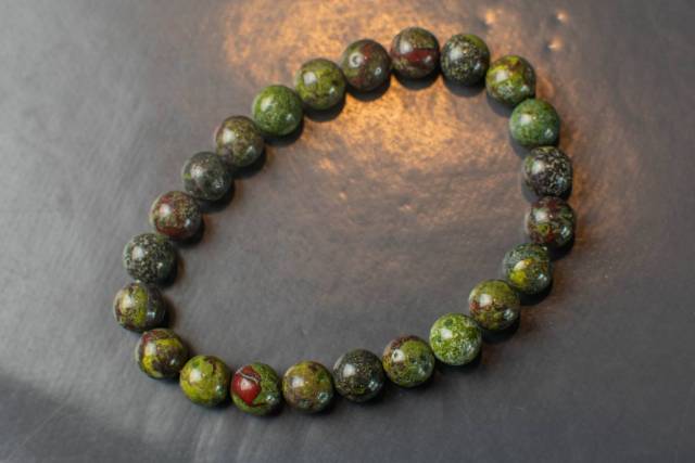 Bracele en pierre de Jaspe Sang de Dragon