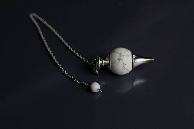 Howlite